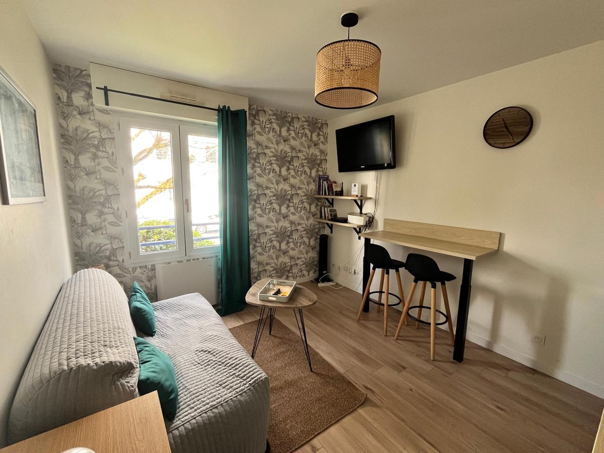 Agreable Studio Calme - Proche Tramway Et Centre Nantes Exterior foto