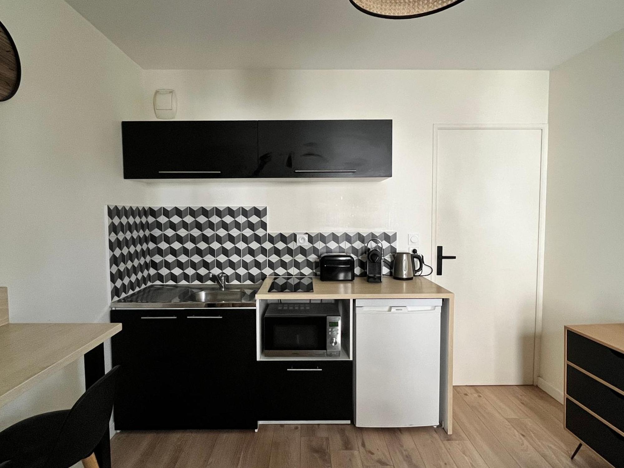 Agreable Studio Calme - Proche Tramway Et Centre Nantes Exterior foto
